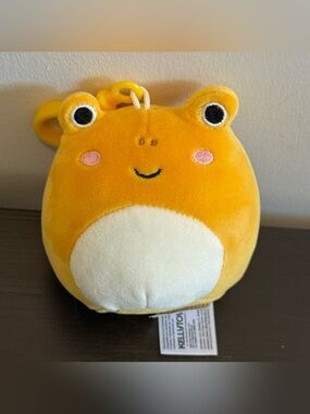 Squishmallows Leigh Frog Clip